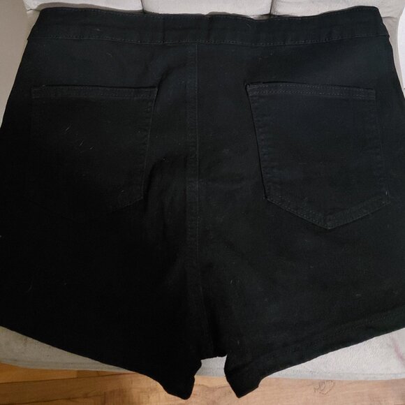 Jean Shorts - Picture 2 of 2